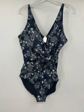 NWOT Garnet Hill Women’s Swimsuit Riviera Wrap Front One Piece Blue Floral 14